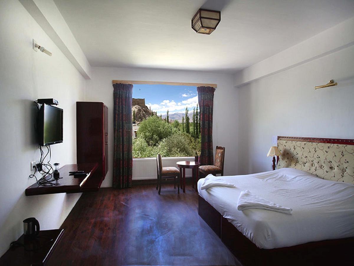The Hotel Himalaya, Leh Exterior photo
