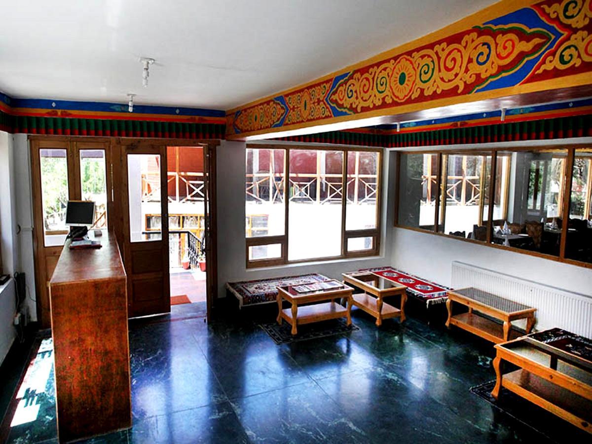 The Hotel Himalaya, Leh Exterior photo